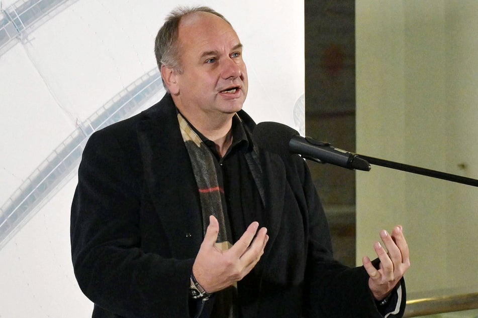 OB Dirk Hilbert (54, FDP) rät Lokalpolitikern zur Ablehnung des Bürgerbegehrens.