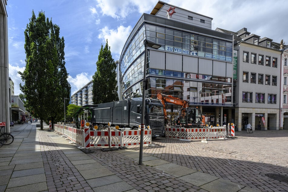 Noch bis kommenden Montag wird am Rosenhof gebaut.