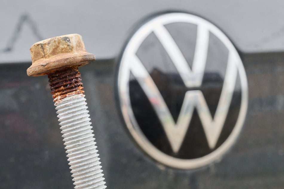 Wegen rostanfälligen Schrauben wurden bereits im September weltweit fünf Millionen Autos zurückgerufen. (Symbolfoto)
