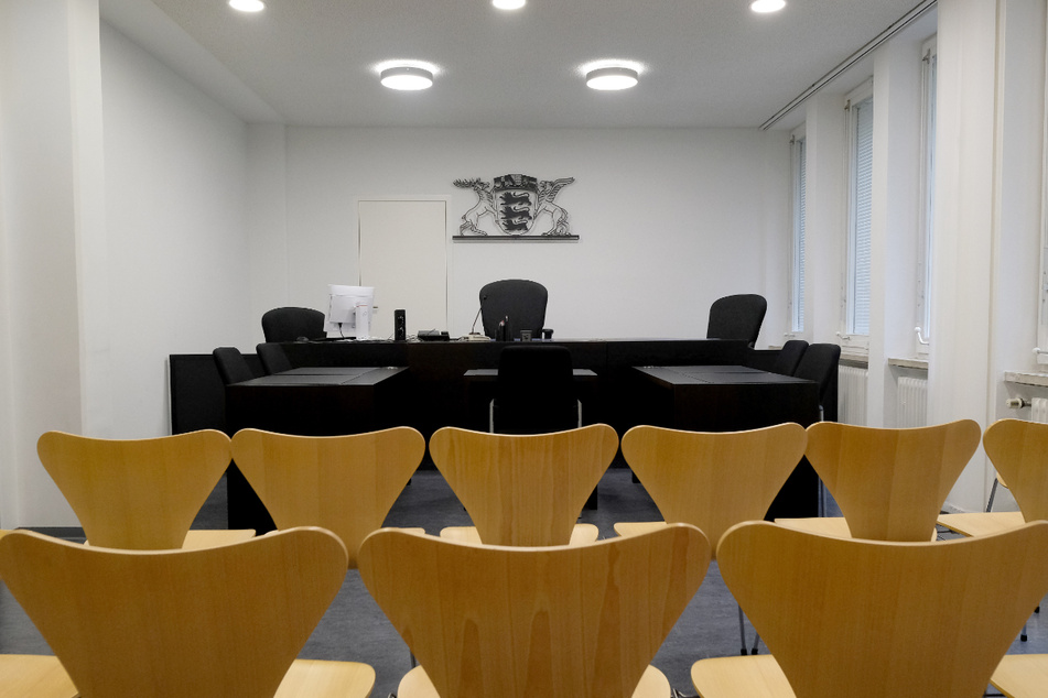 Blick in einen Sitzungssaal des Karlsruher Amtsgerichts. (Archiv)