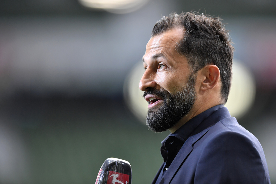 Biss sich bislang an der Verpflichtung Hudson-Odois die Zähne aus: Bayern-Sportvorstand Hasan Salihamidzic (43).