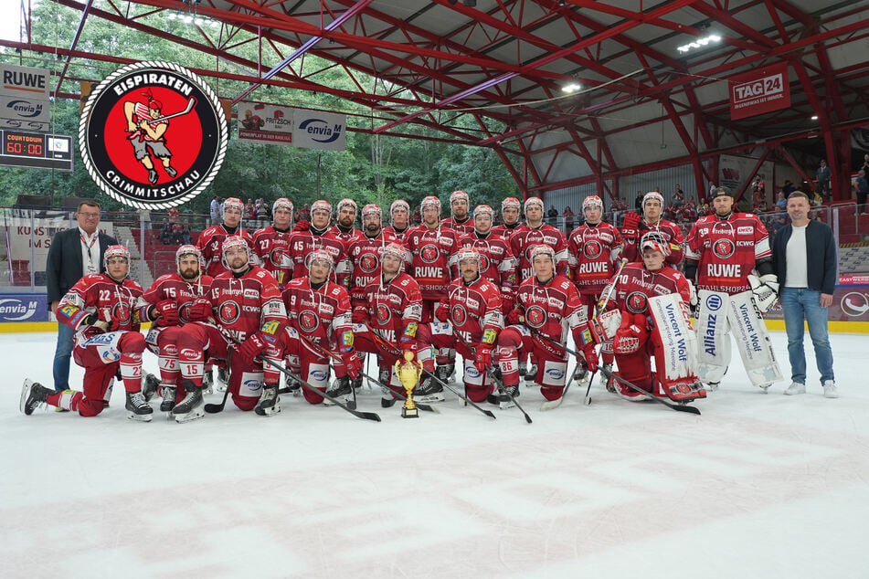 Eispiraten starker Zweiter beim Heim-Cup