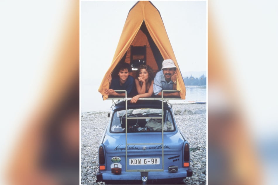 Trabi mit Zeltdach: Der "Camping-Trabi" im Industriemuseum ist eine steife Brise entfernt vom Abheben.