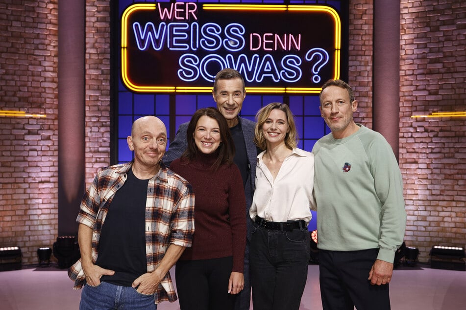 Am Donnerstag, dem 5. Februar sind Iris Mareike Steen (34) und Svenja Jung (32) zu Gast.