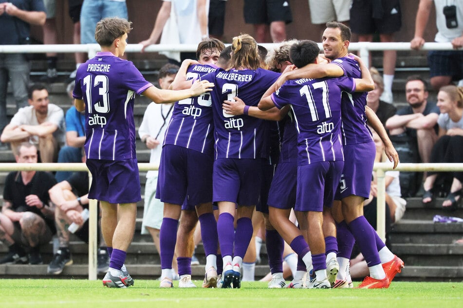 In der 86. Minute trifft Patrick Kapp erneut. Die Veilchen gewinnen auswärts 2:0.