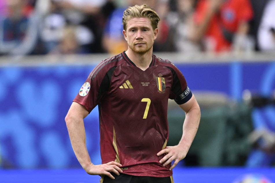 Kevin de Bruyne (33) wird nun wohl doch bei Manchester City bleiben.