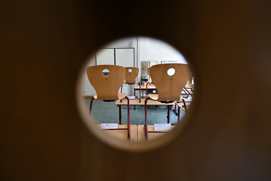 Polizeieinsatz an Magdeburger Grundschule! (Symbolfoto)