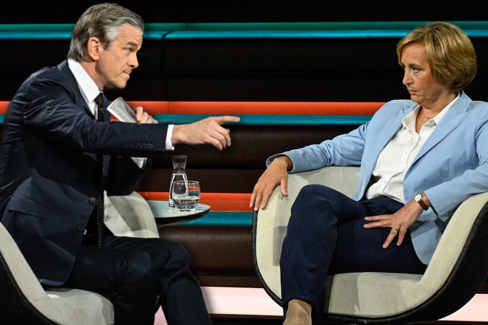 Markus Lanz lässt AfD-Politikerin auflaufen: "Alles falsch - Fake News"