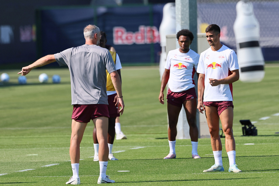 Im Training präsentiert sich Silva immer als Vollprofi. Das gefällt Trainer Marco Rose (47) natürlich sehr.