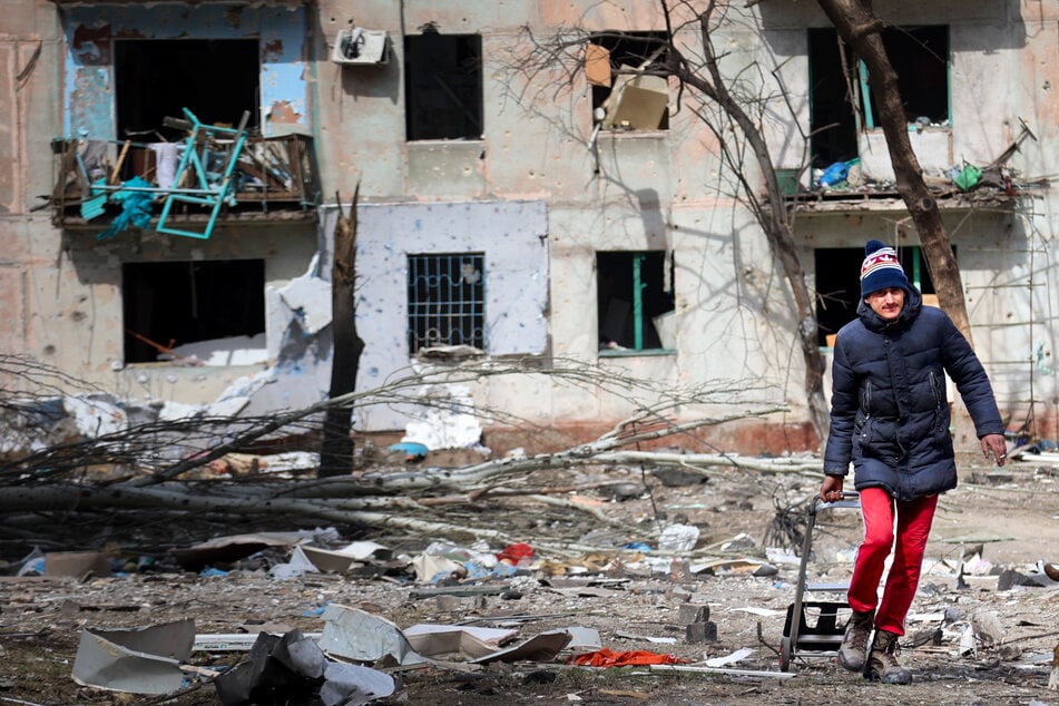 Ukraine-Krieg, Tag 35: Russland stellt Feuerpause in Mariupol für Donnerstag in Aussicht