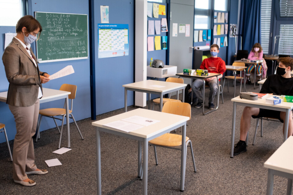 In Baden-Württemberg öffnen die Schulen nach den Pfingstferien wieder. (Archivbild)