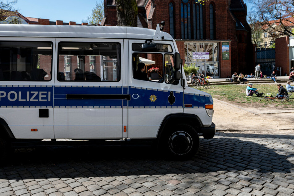 Die Polizei musste eine private Feier auflösen. (Symbolbild)