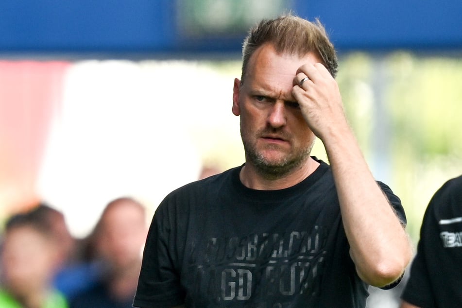 Nachdenklich: FCM-Trainer Markus Fiedler nach der nächsten Pleite.