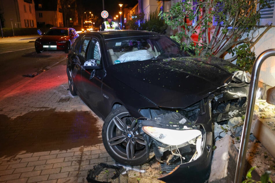 Zwei Verletzte bei Crash in Seidnitz: Polizei bittet dringend um Zeugenhinweise