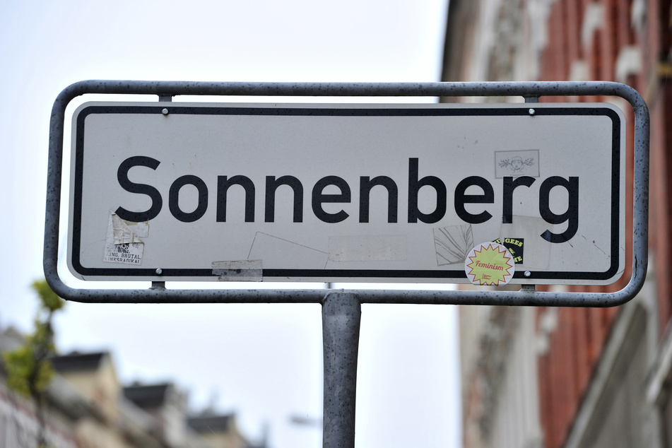 Auf dem Chemnitzer Sonnenberg wurde am Freitagmorgen ein Mann (55) ausgeraubt.