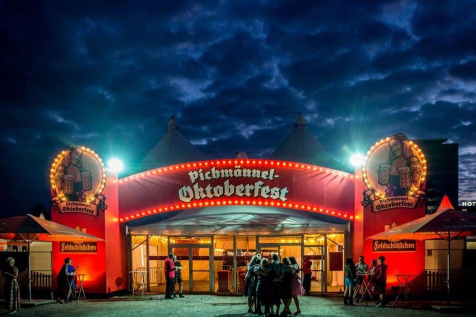 2016 sind wir wieder da! Dann bereits mit dem 4. Pichmännel-Oktoberfest. Bis dahin, Euer Feldi-Team!