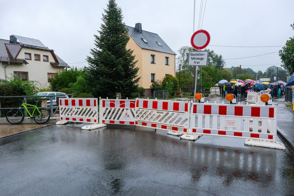 Diese Vollsperrung in Wittgensdorf sorgte zuletzt für großen Frust bei den Anwohnern.