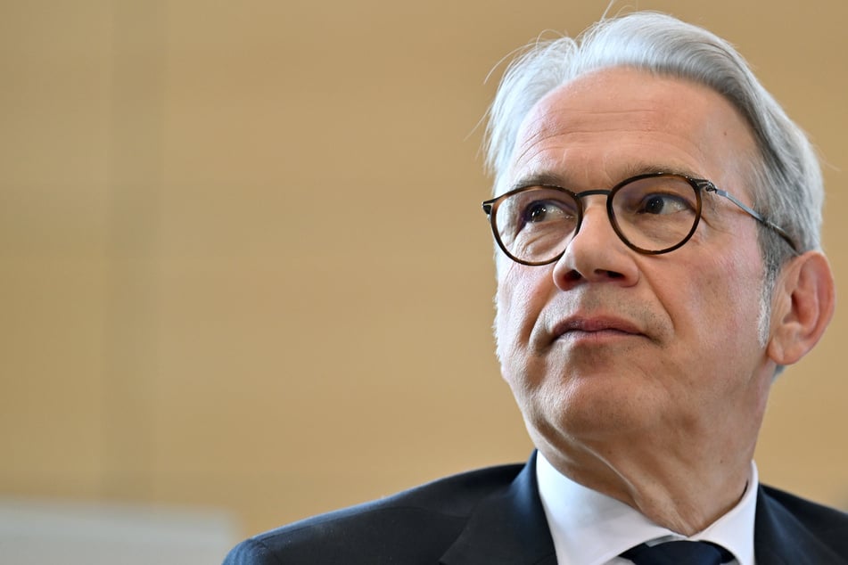 Radikalisierung junger Menschen in rechtsextremer Szene - Das sagt Thüringens IM