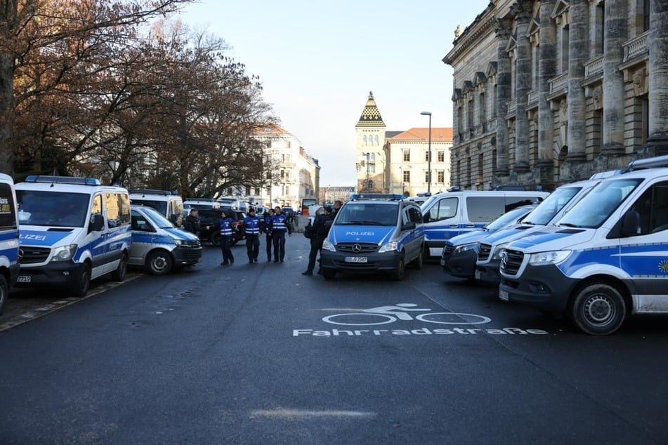 Die Leipziger Polizei ist für den wohl größten Einsatz des Jahres gerüstet.