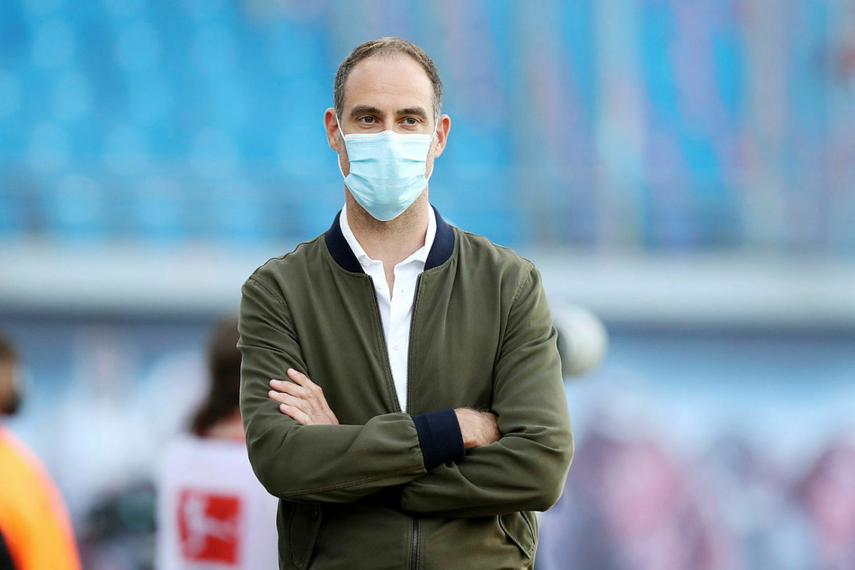 Vorstandschef Oliver Mintzlaff (45) hat ausgeschlossen, weitere Neuzugänge zu holen, wenn keine Spieler den Verein verlassen.