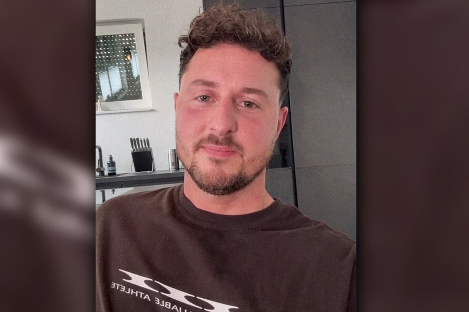 Reality-Star Jannik Kontalis (29) packt auf Instagram über seine Beziehung zu Bill Kaulitz aus.