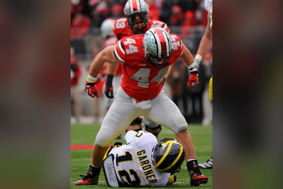 A legendary moment from "The Game" went viral on Thursday, showing former Ohio State linebacker Zach Boren standing over ex-Michigan quarterback Devin Gardner in 2012.