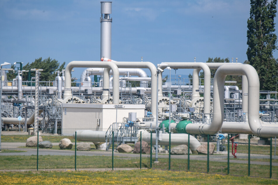 Die Leitung der Erdgaspipeline Nord Stream 1 kommt in Lubmin (Mecklenburg-Vorpommern) an.