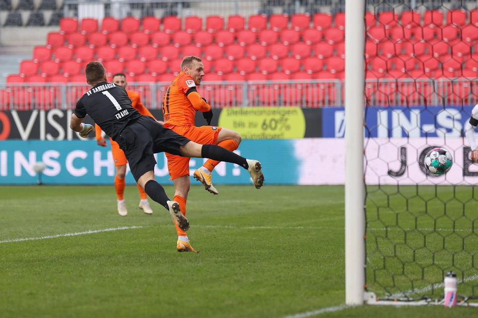 Ben Zolinski war zur Stelle und traf gegen Sandhausen zum 2:1 für Aue.