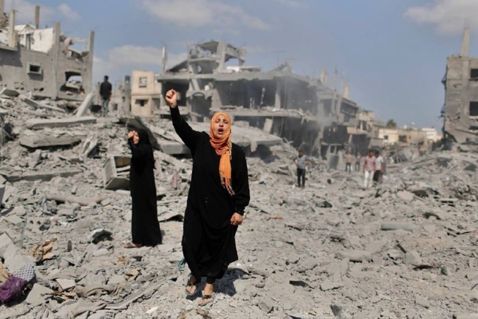 Mehr als 6000 Menschen sollen im Gazastreifen seit Beginn der Kampfhandlungen gestorben sein, behauptet die Hamas.