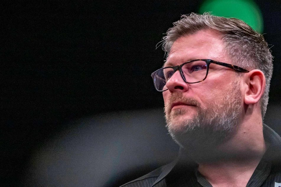 "Gelegenheits-Fans": Routinier knöpft sich neue Darts-Generation vor!