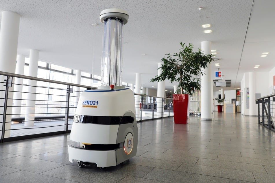 Auch in Deutschland sammelt man bereits Erfahrungen beim Einsatz von Desinfektionsrobotern.