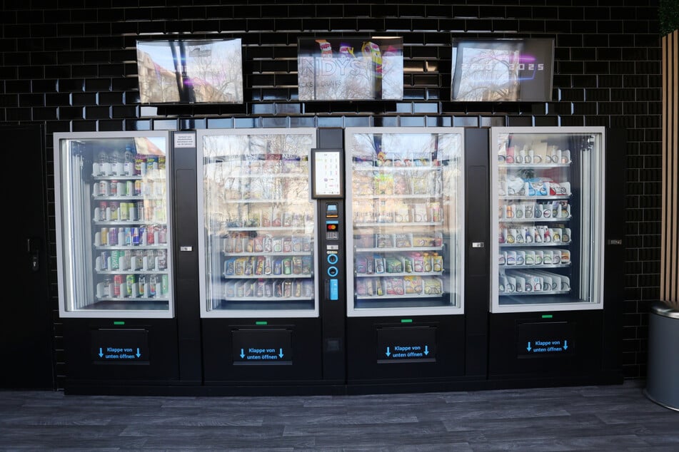 Es gibt insgesamt vier Automaten.