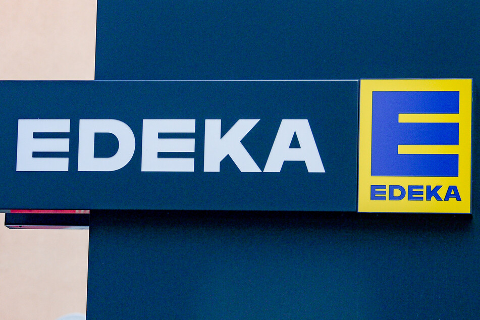 Die Edeka-Filiale in Mönchengladbach hat sich das Motto "#gemeinsamstärker" auf die Fahnen geschrieben. (Symbolbild)