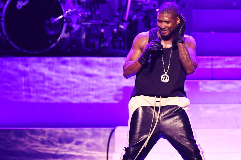 Usher said a neck injury sustained in rehearsals forced him to postpone his scheduled shows in Atlanta, Georgia this week.