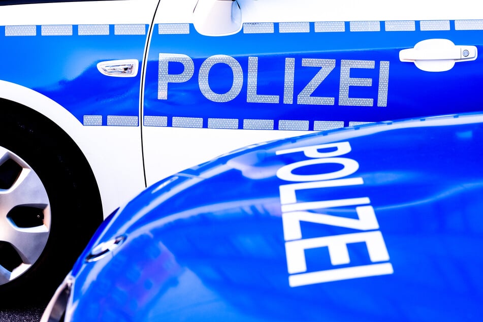 Die Polizei ist bereits vor Ort und überprüft die Lage. (Symbolbild)
