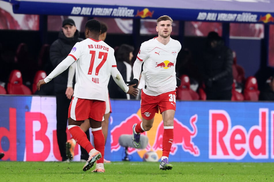 Wieder einmal gefeierte Einwechslung: Timo Werner (r.).