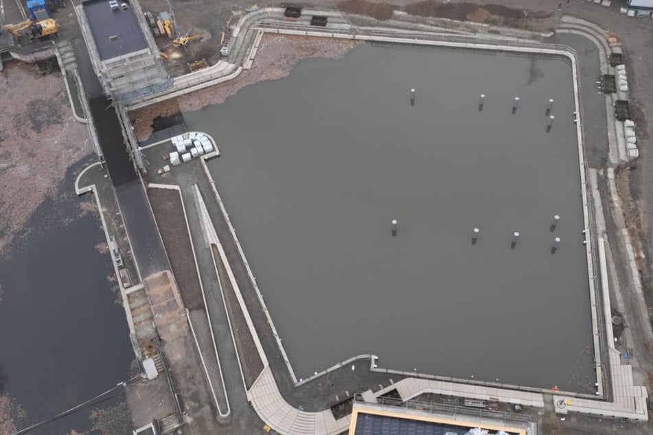 Leipzig: Wiedereröffnung zum Greifen nah! Neuer Leipziger Stadthafen erstmals mit Wasser gefüllt