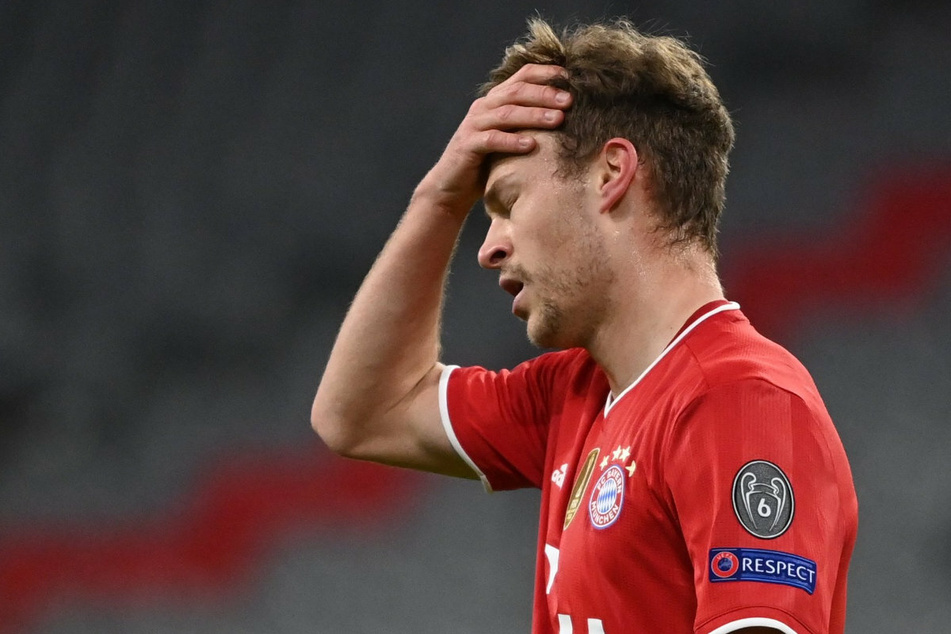 Nach der Impf-Debatte um Joshua Kimmich (26) hat sich der Nationalspieler nun mit Corona infiziert.
