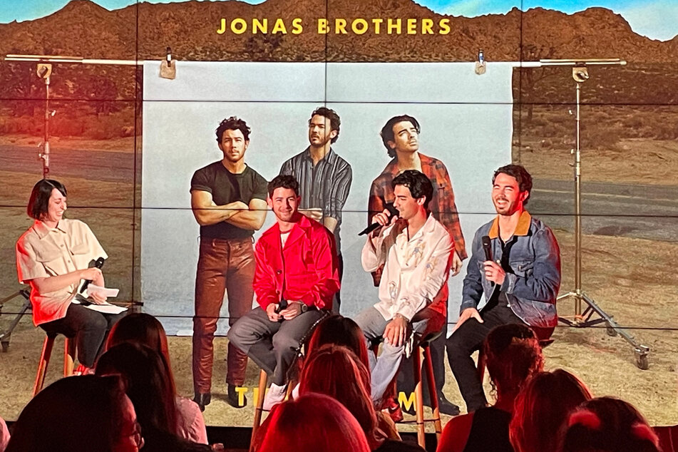 TalkShopLive hosted a chat with the Jonas Brothers on the album release day of their new record The Album, moderated by Gabriella from Ticketmaster.