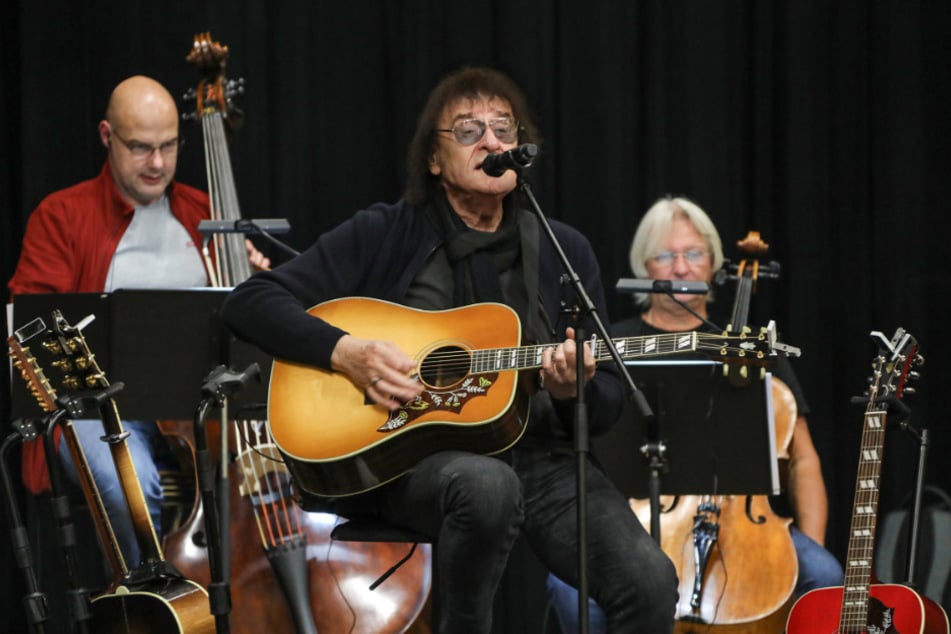 Dieter "Maschine" Birr (81) denkt noch lange nicht an seine Rockerrente.