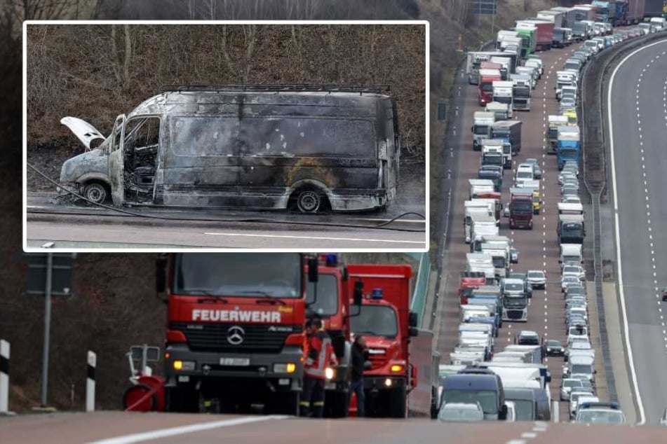 Unfall A4: Stau auf A4 in Sachsen: Transporter abgebrannt