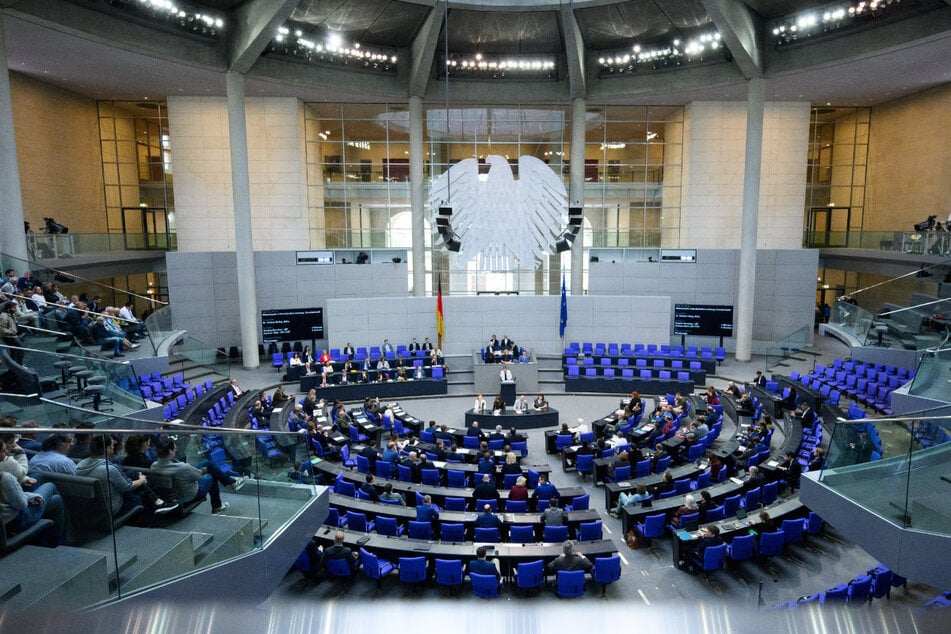 Die Bundesregierung darf nach Ansicht Söders in ihrer Arbeit nicht in Hektik, Panik oder gar Streit verfallen. (Symbolfoto)