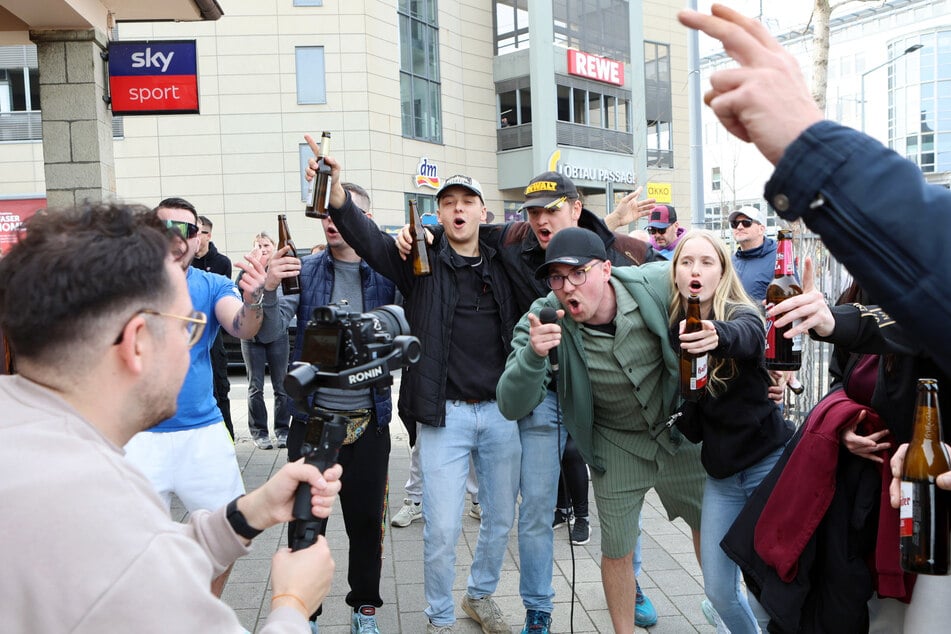 Die Neuauflage des Kult-Songs kam bei den meisten Fans super an.