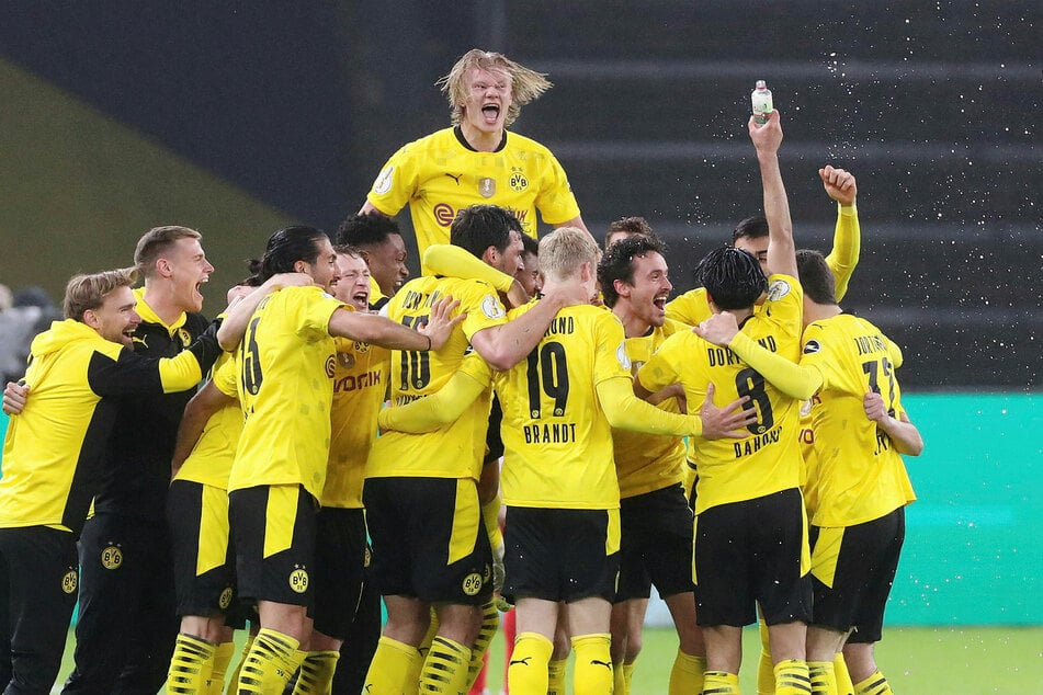 Will nach 27 Toren aus 28 Spielen noch mehr: Erling Haaland (oben) bleibt wahrscheinlich noch ein Jahr in Dortmund.