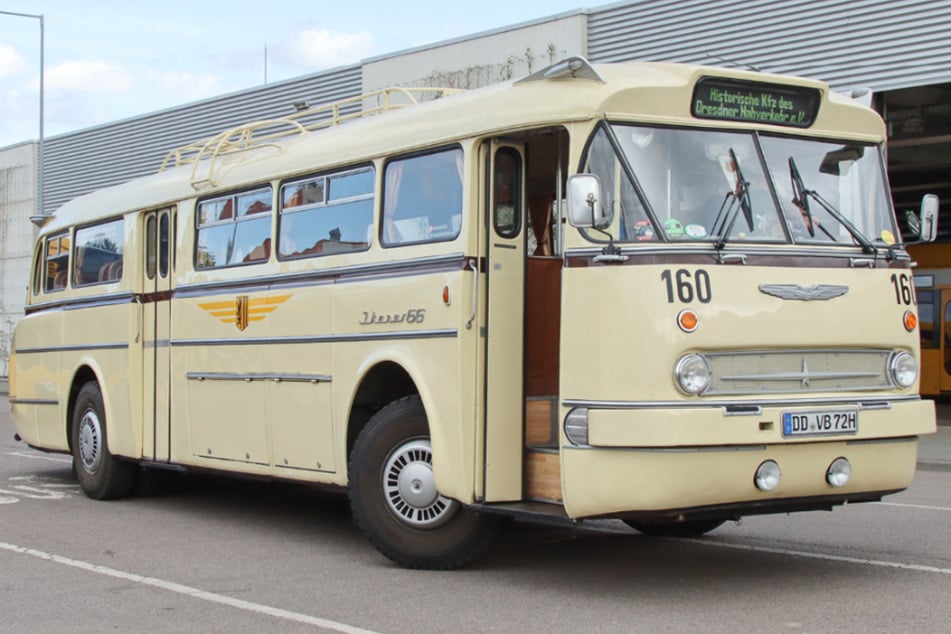 Auch der Ikarus 66 (Baujahr 1972) prägte früher Dresdens Stadtbild.