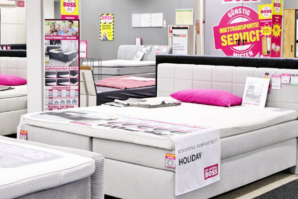 Bei Möbel Boss könnt Ihr am 2. Advent viel sparen.