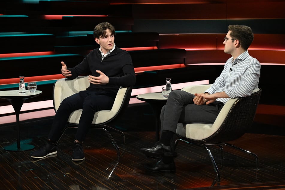 Schüler Marius Lange (17) musste dem Wehrdienst-Gegner widersprechen.