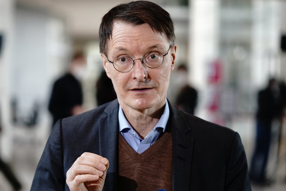 SPD-Gesundheitsexperte Karl Lauterbach (58).