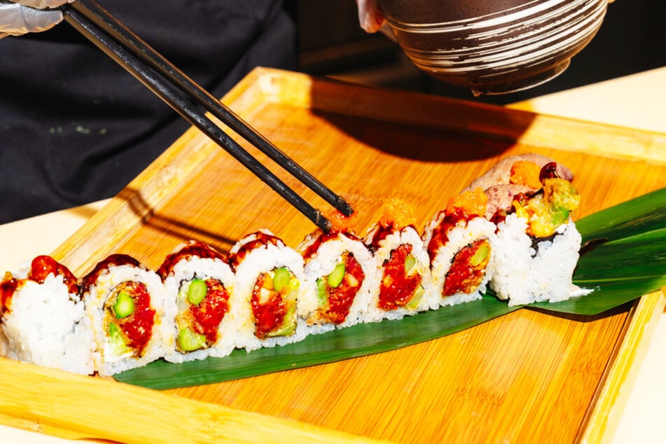 Überzeugt Euch selbst und probiert das frische Sushi im SOMEN!