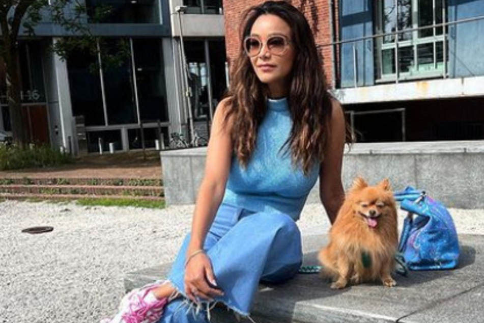 Verona Pooth: Verona Pooth postet Foto, Fans fällt etwas Freches an ihrem Hund auf
